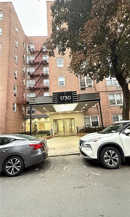 1st image of 1730 E 14th St APT 1H