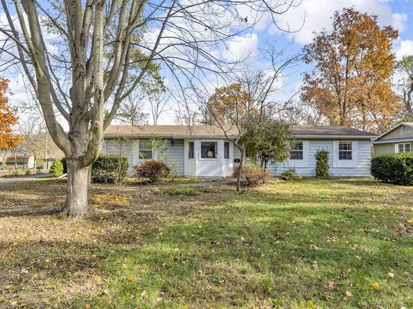 125 Burr Oak Dr, Spring Arbor, MI 49283