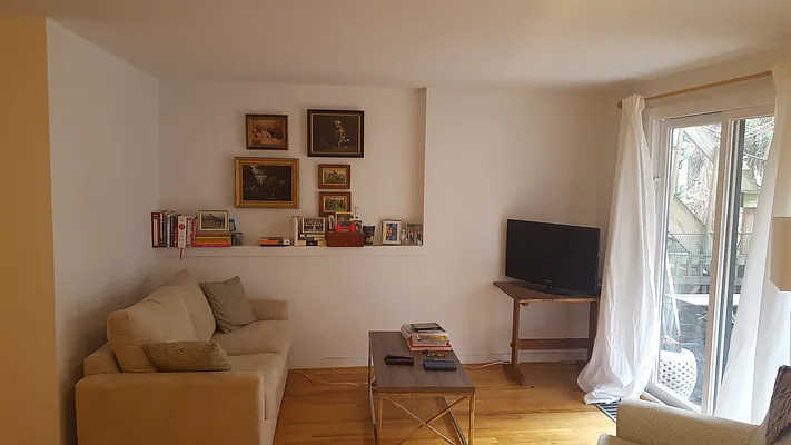 Rented by Anthony T Crews Real Estate LLC | media 33