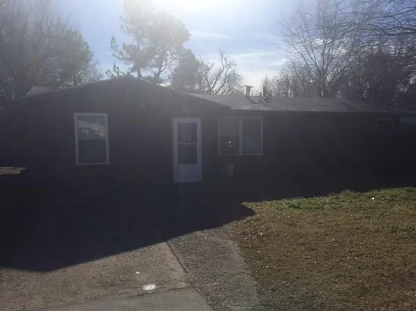 1604 Cherry Ln, Del City, OK 73115