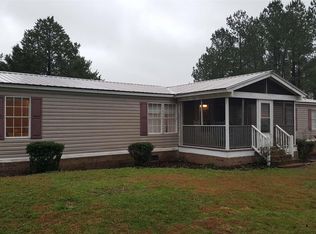 101 Turkey Ln, Pembroke, GA 31321