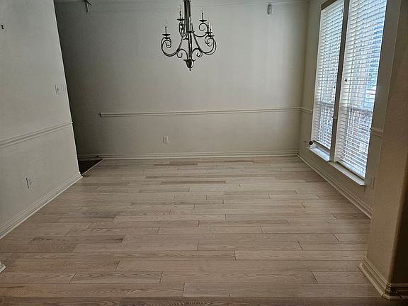 5th image of 58 N Scribewood Cir