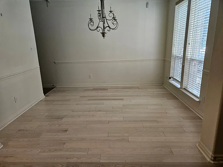 58 N Scribewood Cir — Photo 4