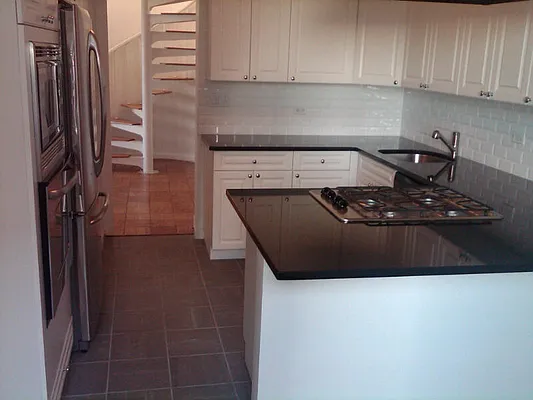 Rented by Olnick Organization | media 30