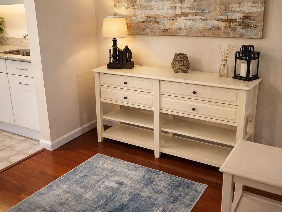2nd image of 4 Martine Ave APT 1001
