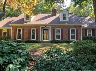 9600 Riddick Pl, Matthews, NC 28105