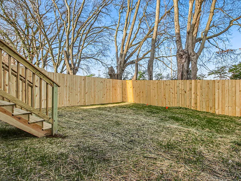 623B Eastboro Dr — Photo 27