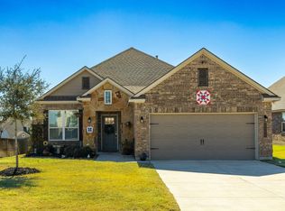 2001 Vineyard Pass, Brenham, TX 77833
