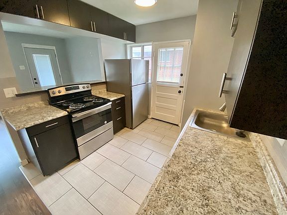 5th image of 2832 Nebraska Ave