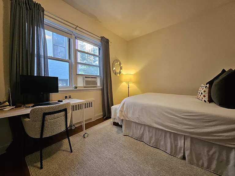 1378 Lexington Ave #3H — Photo 6