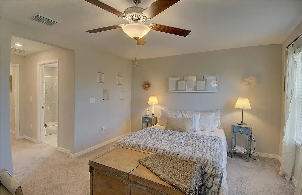 2 bed, 1541 sqft, $2,200 — Photo 1