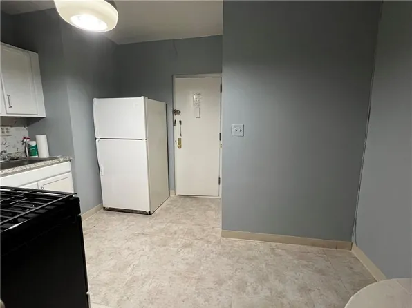 8835 23rd Ave APT B9, Brooklyn, NY 11214
