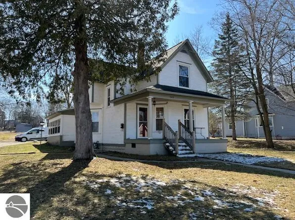 349 Granite St, Cadillac, MI 49601