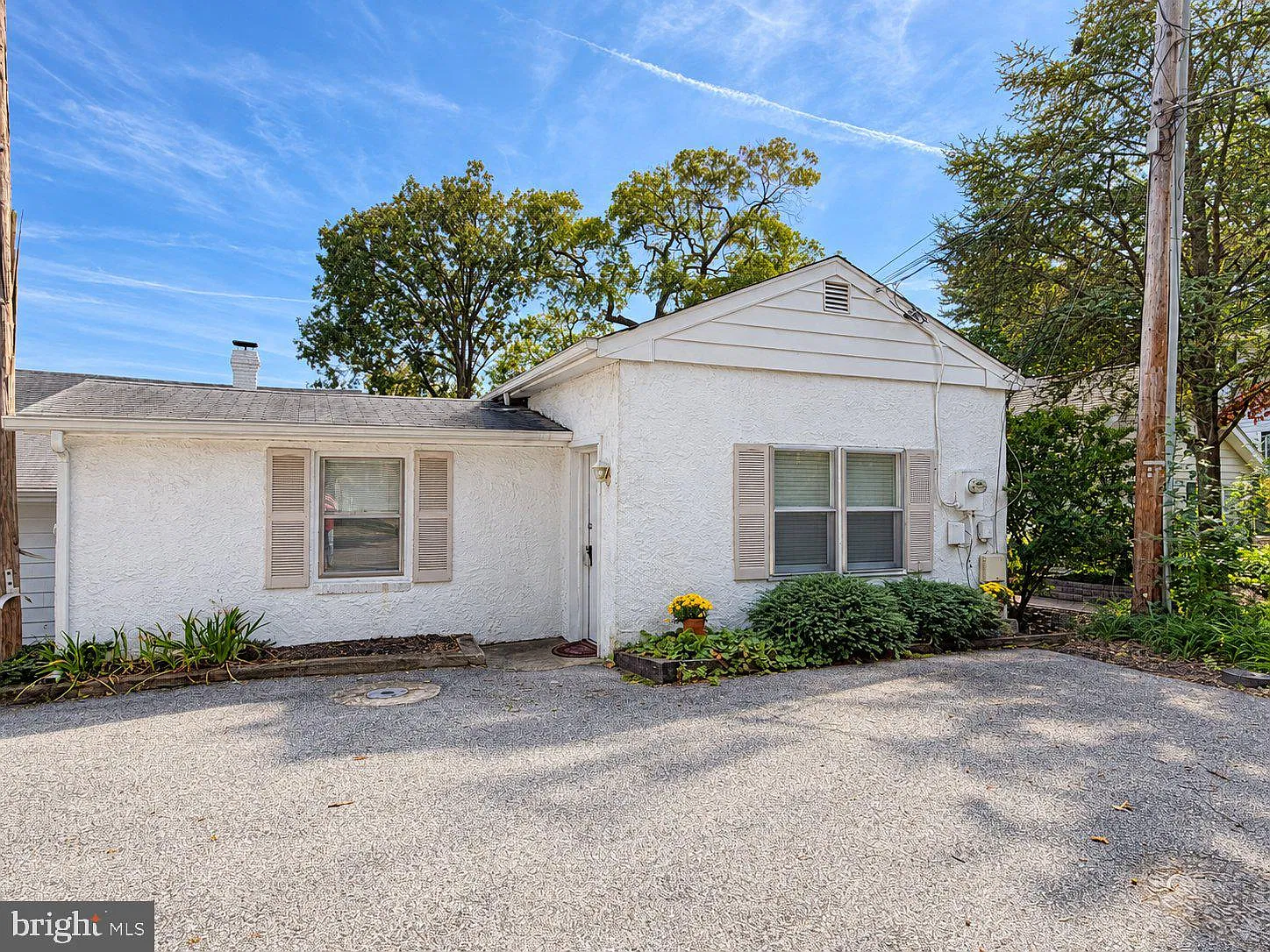 1 bed, 1.0 bath, 606 sqft, $2,000 — Photo 1