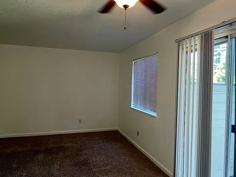 9131 Newhall Dr — Photo 8