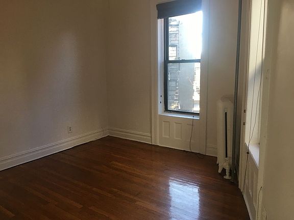 5th image of 206 Prospect Park W #3RR