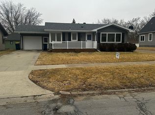 505 Liberty St, Pella, IA