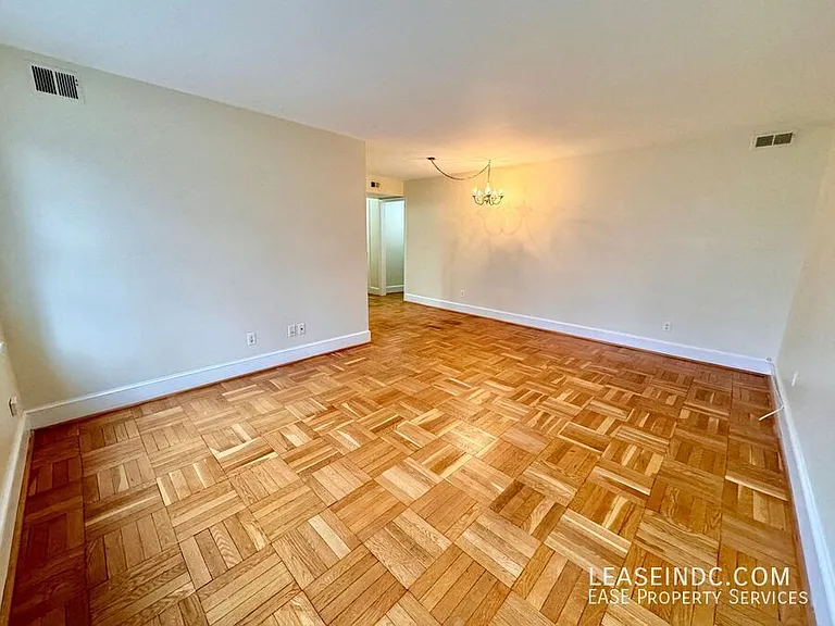 2721 Ordway St NW #4 — Photo 6