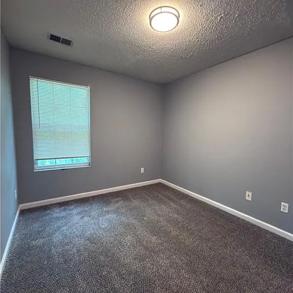 549 Maggie Ln — Photo 12