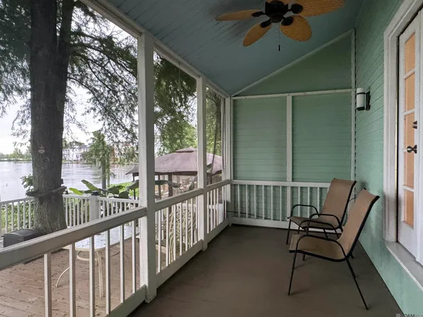 51 Rue Du Sud, Madisonville, LA 70447