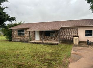 441 Avenue B, Lawn, TX 79530