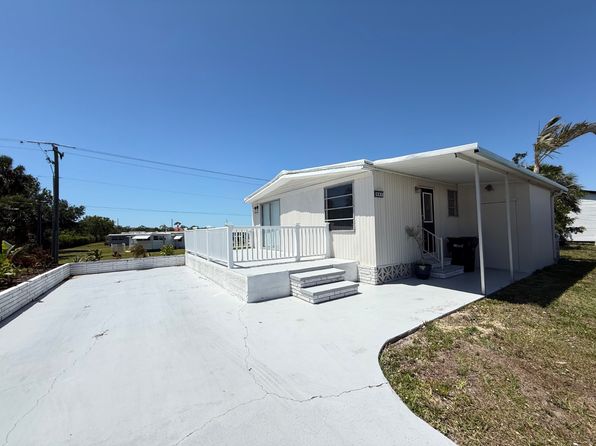 901 W Antigua Ave, Venice, FL 34285