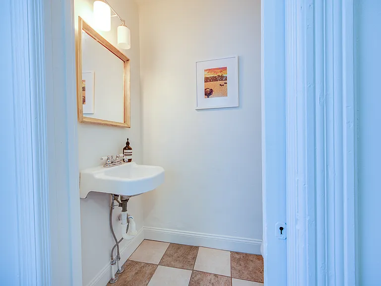 1725 Barker Ave — Photo 13