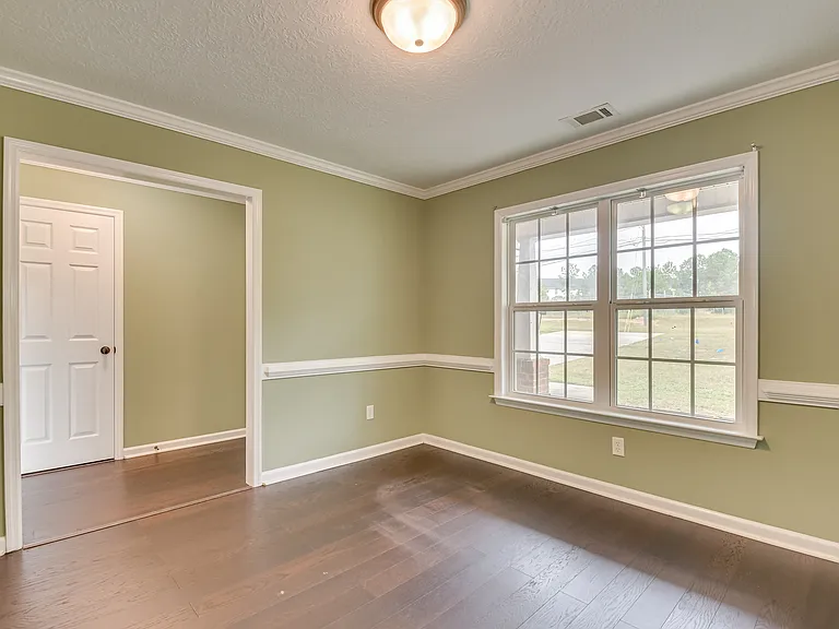 223 Old Berzelia Rd — Photo 17