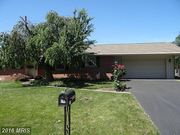 2nd image of 137 Harvest Ln