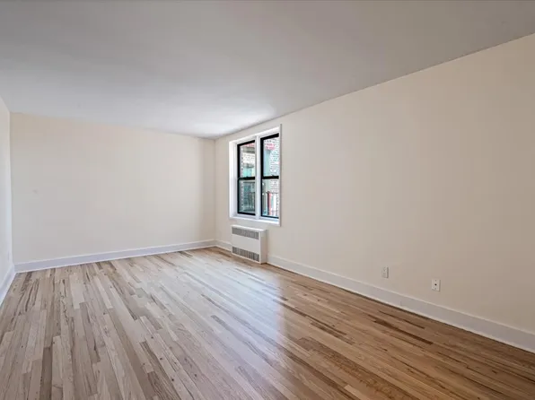 84-23 Manton Street 6E image 2 of 15