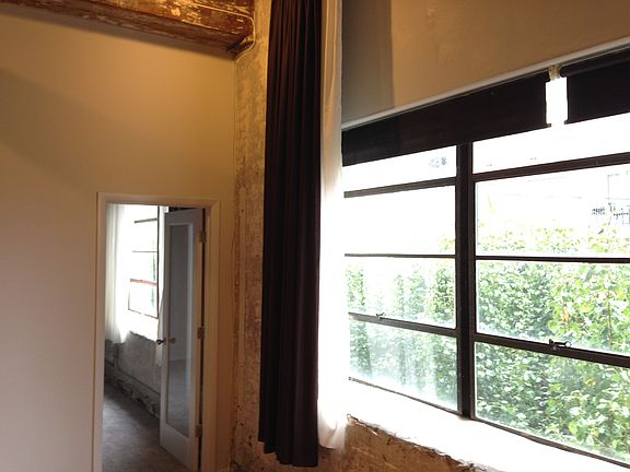 2 Sets Whse Windows BD LR