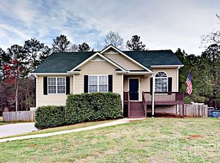 113 Edna Ct, Villa Rica, GA 30180