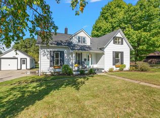 239 E Main St, Rockford, MI