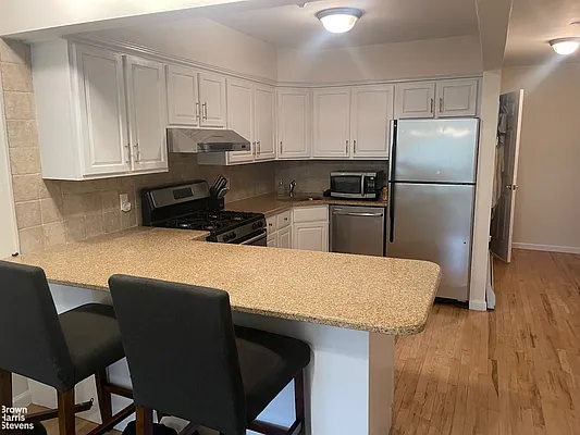 Rented by Brown Harris Stevens | media 15