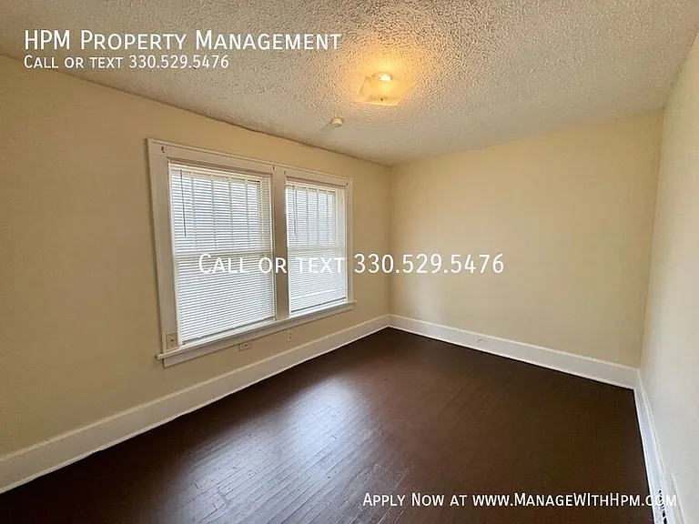 1301 Woodward Pl NW #EAST SIDE — Photo 12