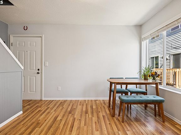 4th image of 217 NE 146th Ave APT 39