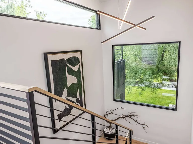 712 S Cherryvale Rd — Photo 52