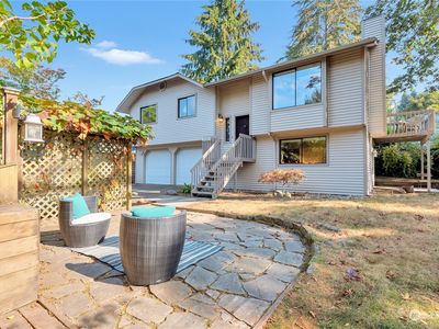 1045 NE 92nd Street, Seattle, WA, 98115