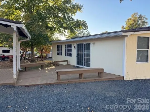 314 Lake Tillery Trl #74/75E, Mount Gilead, NC 27306