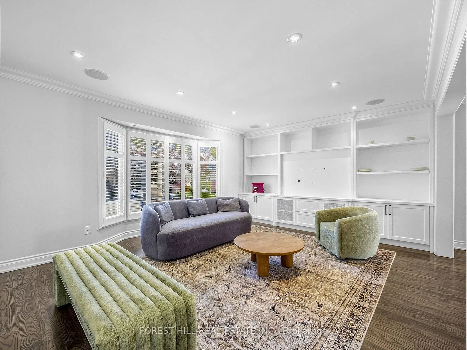 4 bed, $6,995 — Photo 3