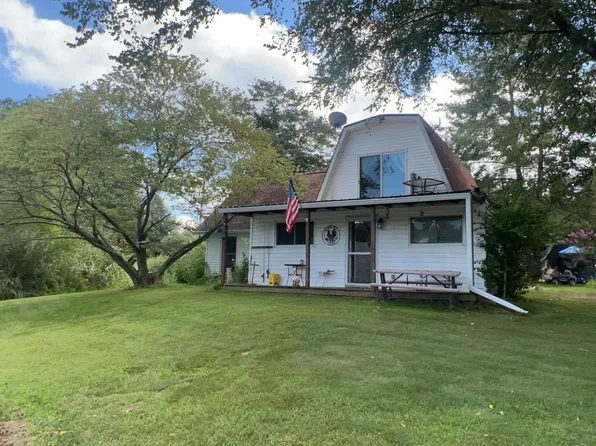 11659 S Thimble Ln, Macedonia, IL 62860