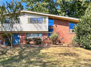 2007 Wintergreen Dr, Knoxville, TN 37912