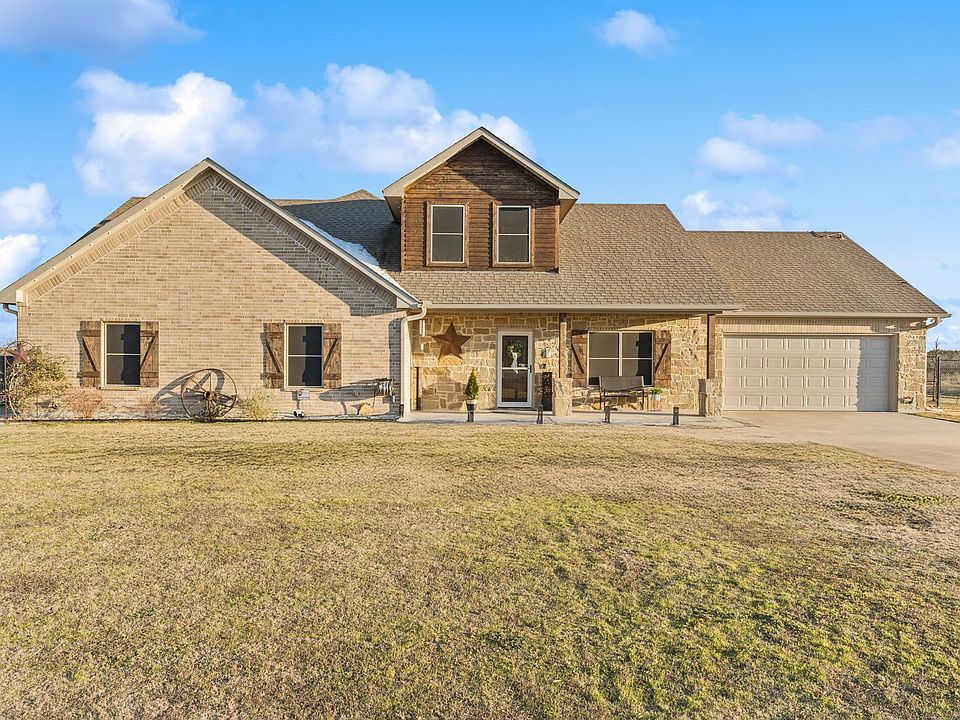 1st image of 15198 Saddle Ridge Cir