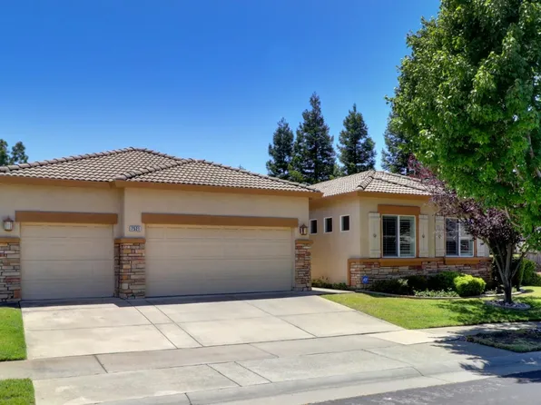 7521 Greenburn Dr, Roseville, CA 95678
