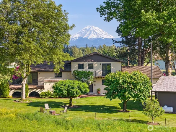 42320 236th Avenue SE, Enumclaw, WA 98022