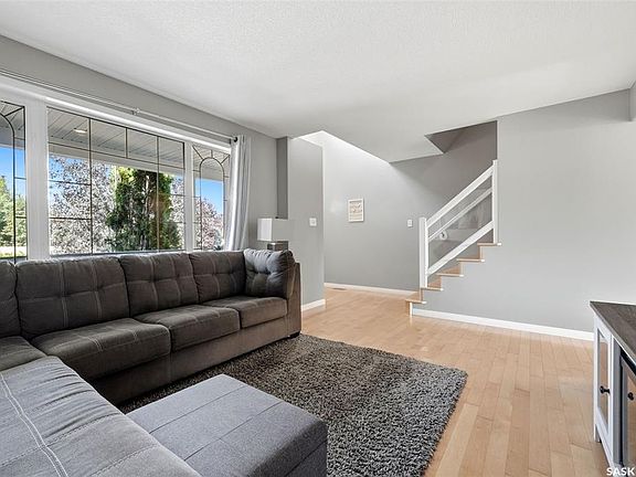 3rd image of 4935 Juniper DRIVE