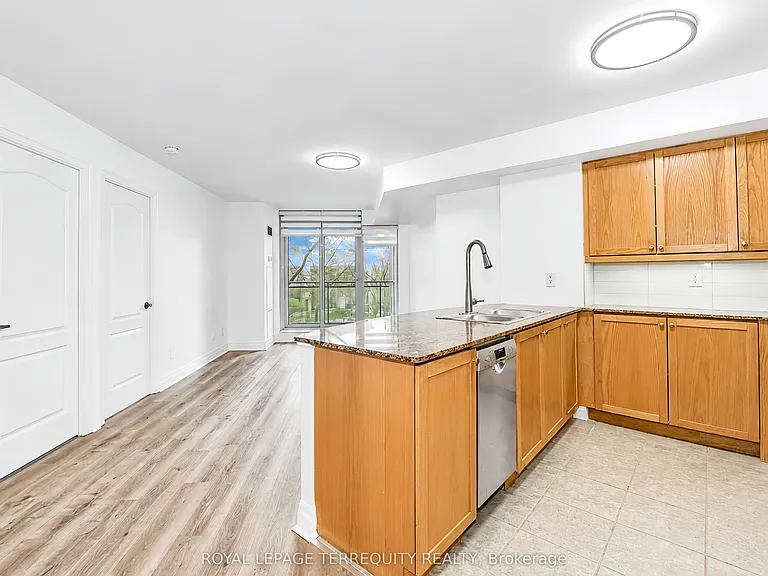 2121 Lake Shore Blvd W #206 — Photo 12
