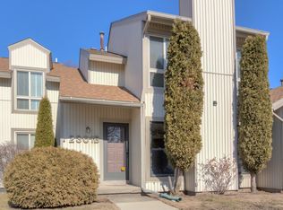 2301 Melrose Dr, Champaign, IL