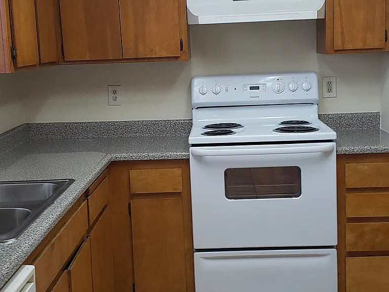 3501 Hughes Ln #B — Photo 5