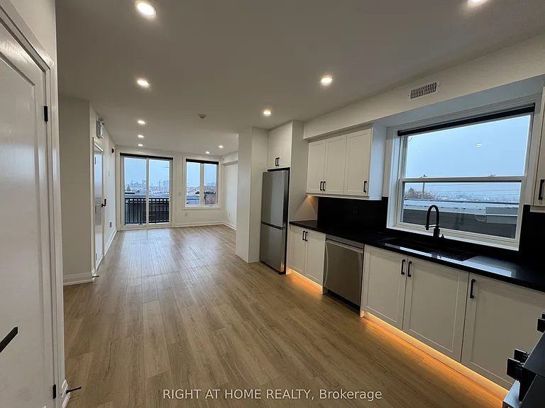 55 Innes Ave #3 — Photo 17